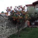 Ermita De Gredos نافاريدوندا دي غريدوس