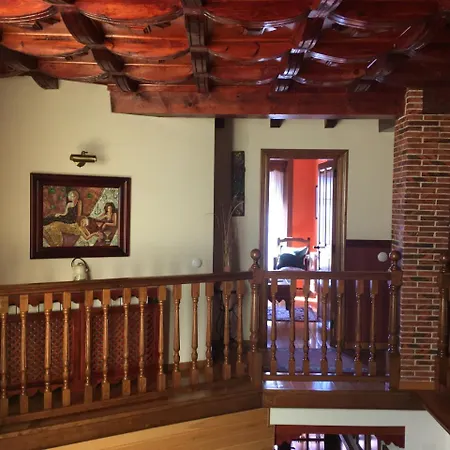 Ermita De Gredos Navarredonda de Gredos